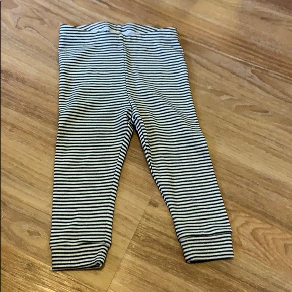 NWT Gymboree 12-18 mo long sleeve onesie/pants set - Picture 5 of 7